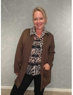 Brun cardigan i viskoseblanding med åben front og lommer – TIPPY Collection