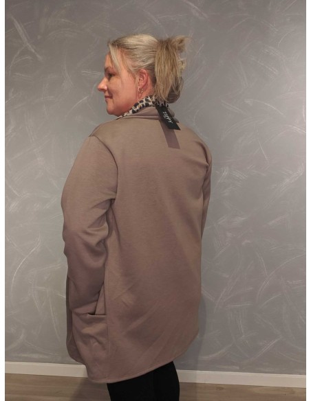 Bagside af taupe lang cardigan til kvinder – TIPPY