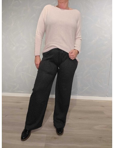 Sorte jerseybukser i 85% polyamid og 15% elastan med tynde striber – TIPPY Italian Selec