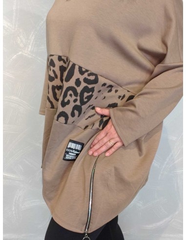 Leopardpanel og lynlåsdetaljer på taupe tunika – TIPPY