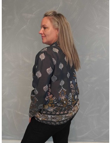 Bagside af navy transparent skjorte til kvinder – TIPPY