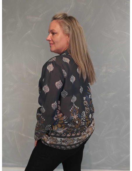 Bagside af navy transparent skjorte til kvinder – TIPPY