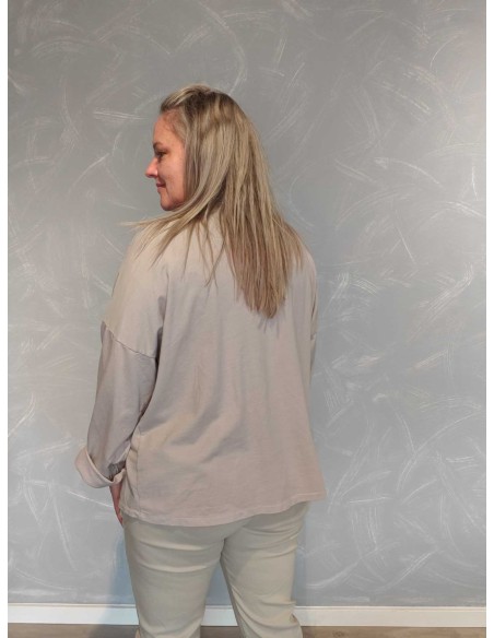 Bagside af sand cardigan til kvinder – TIPPY