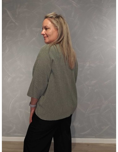 Bagside af grøn oversize bluse til kvinder – TIPPY