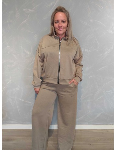 Taupe sweat-sæt med lynlåstrøje og vide bukser – TIPPY