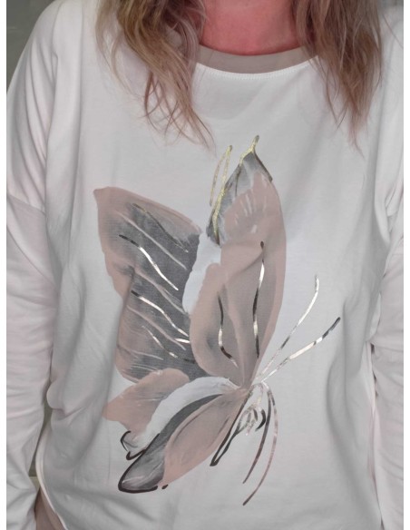 Sommerfuglemotiv med glansdetaljer på hvid bluse – TIPPY