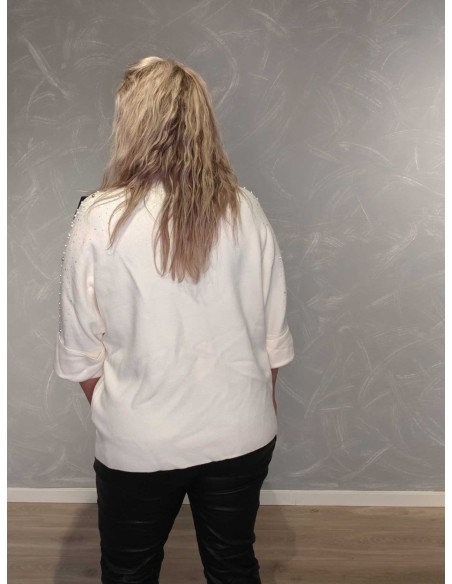 Bagside af creme bluse til kvinder – TIPPY