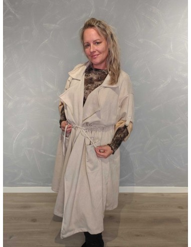Sand lang cardiganjakke i polyester og elastan med taljebånd – TIPPY Italian Select