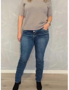 Blå Karostar jeans i denim med dekorativ knaplukning – TIPPY