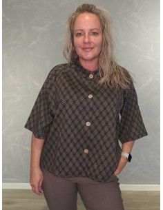 Brun melange cardigan i 80% polyester og 20% viskose med tern, vide 3/4-ærmer og knapper – DESIGN by TIPPY