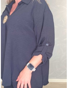 Navy sæt med bluse, vide bukser og solbroche – TIPPY Collection 2