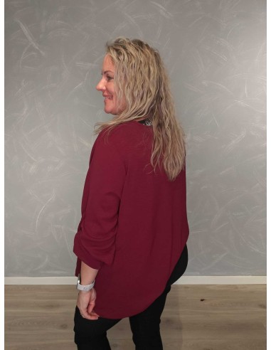 Bagside af bordeaux lang bluse til kvinder – TIPPY