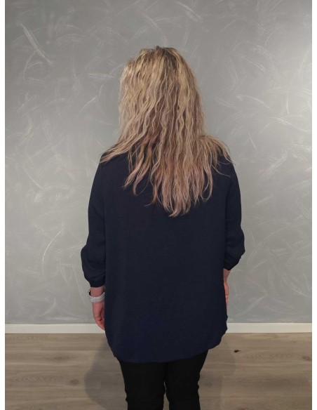 Bagside af navy lang bluse til kvinder – TIPPY
