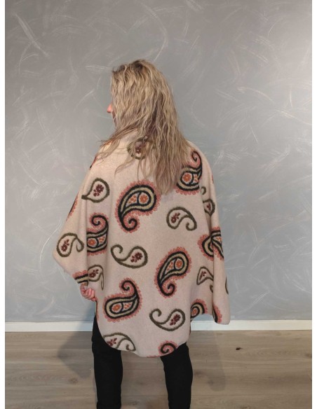 Bagside af beige poncho med flerfarvet grafisk print – TIPPY