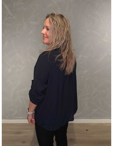 Bagside af navy lang bluse til kvinder – TIPPY