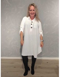 Hvid skjortetunika i viskose og polyester med store knapper – TIPPY Collection