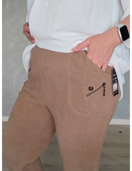 Beige Cherry Berry bukser i fløjl med elastik | TIPPY