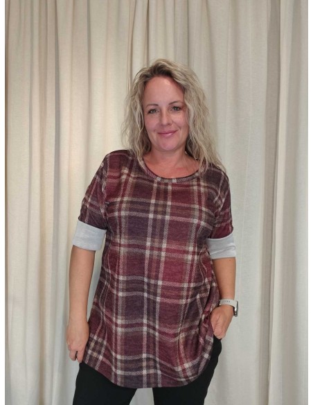 Bordeaux ternet oversize bluse i viskose med kontrastfarvede ærmeopslag – Italian Select TIPPY