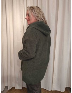 Grøn jakke i viskoseblanding med lynlås og hætte – TIPPY Collection 2
