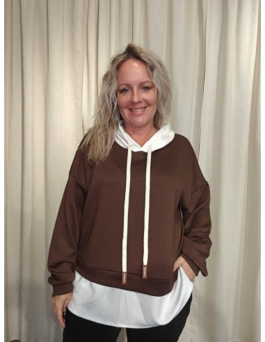Brun sweatbluse i viskose og polyester med hvid hætte og kontrastlag – TIPPY Collection
