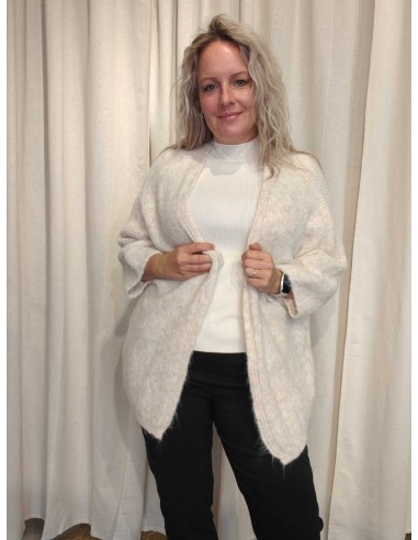 Sand strikcardigan i polyesterblanding med uld, åben front og vide 3/4-ærmer – TIPPY Collection