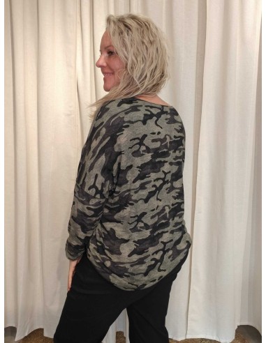 Bagside af army camouflagebluse til kvinder – TIPPY