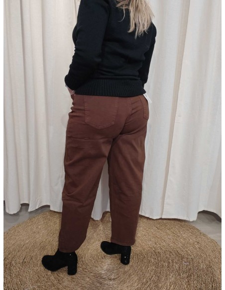 Bagside af brune ballonfit jeans til kvinder – TIPPY