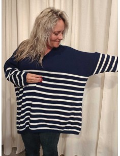 Navy oversize strik i 100% akryl med lyse striber og rund hals – TIPPY Italian Select 2