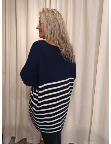 Bagside af navy oversize strik til kvinder – TIPPY