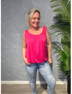 Pink let top med rynkeeffekt ved udskæring 2
