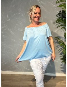Lyseblå t-shirt med elastikkant i bund og hals, løs pasform og blødt fald, 2