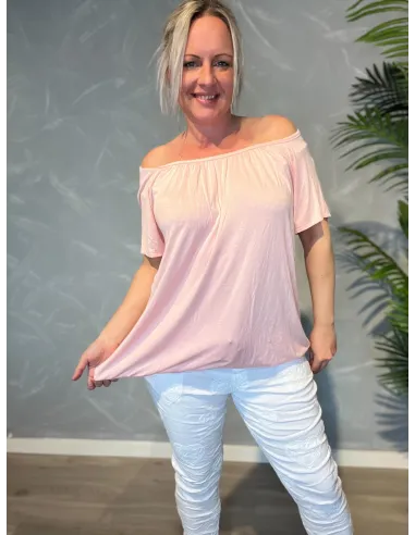 Rosa t-shirt med elastikkant i bund og hals, løs pasform og blødt fald, viser træk i elastikbund - TIPPY