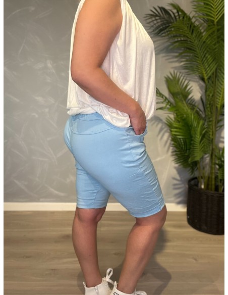Bagside af blå shorts til kvinder – TIPPY