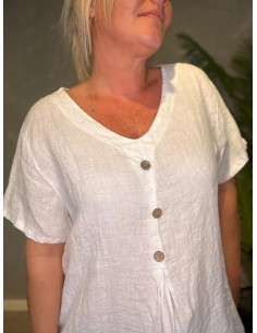 Hvid hørbluse med træknapper og T-shirt ærmer, særlig syning ved bryst, onesize pasform 2