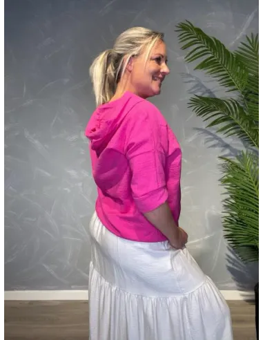 Pink kort bomuldsjakke med hætte og bindebånd, casual pasform med knapper, vist bagfra