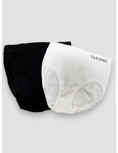 Nærbillede af formgivende materiale og elastiske kanter på hvid shape wear trusse