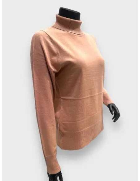 Rullekrave-detalje på latte fin strikket pullover – TIPPY