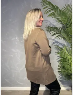 Brun cardigan med knapper til kvinder – TIPPY Collection 2