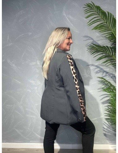 Bagside af grå blazer med leoparddetaljer til kvinder – TIPPY