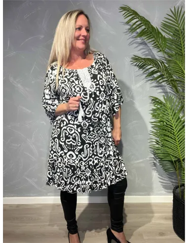 TIPPY A-KJOLE SORT PRINT