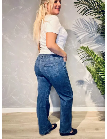 bagside af blå straight leg jeans til kvinder – Cherry Berry