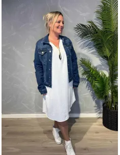 Hvid chiffon kjole med gulddetaljer ved ærmer, afslappet pasform 2