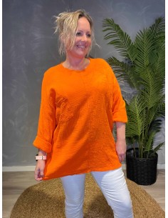 Orange oversize tunika med broderi anglaise detaljer, 3/4 ærmer og rund hals