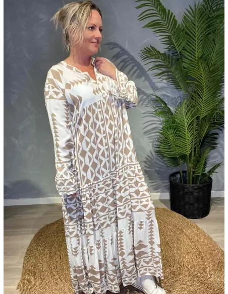 Beige maxikjole med grafisk print til kvinder – TIPPY Collection