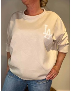 Beige oversize trøje med LA-logo til kvinder – TIPPY Collection 2