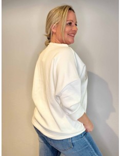 Hvid oversize trøje med LA-logo til kvinder – TIPPY Collection 2