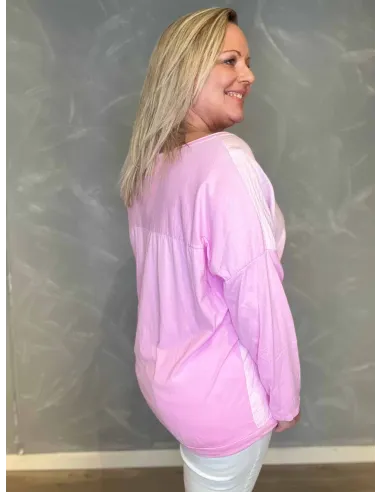 Bagside af rosa bluse med struktur til kvinder – TIPPY