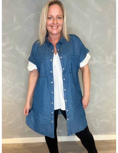 Denim blå skjorte med skrålommer til kvinder – Design By Tippy