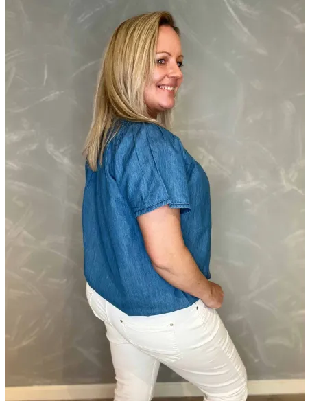 Bagside af denim blå bluse til kvinder – TIPPY