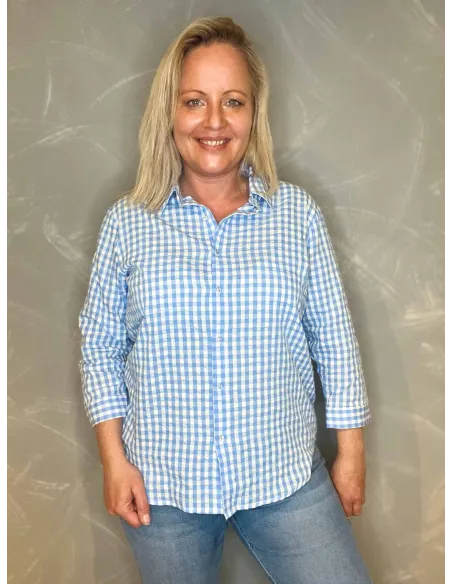 Blå/hvid ternet bomuldsskjorte vist forfra løs - TIPPY